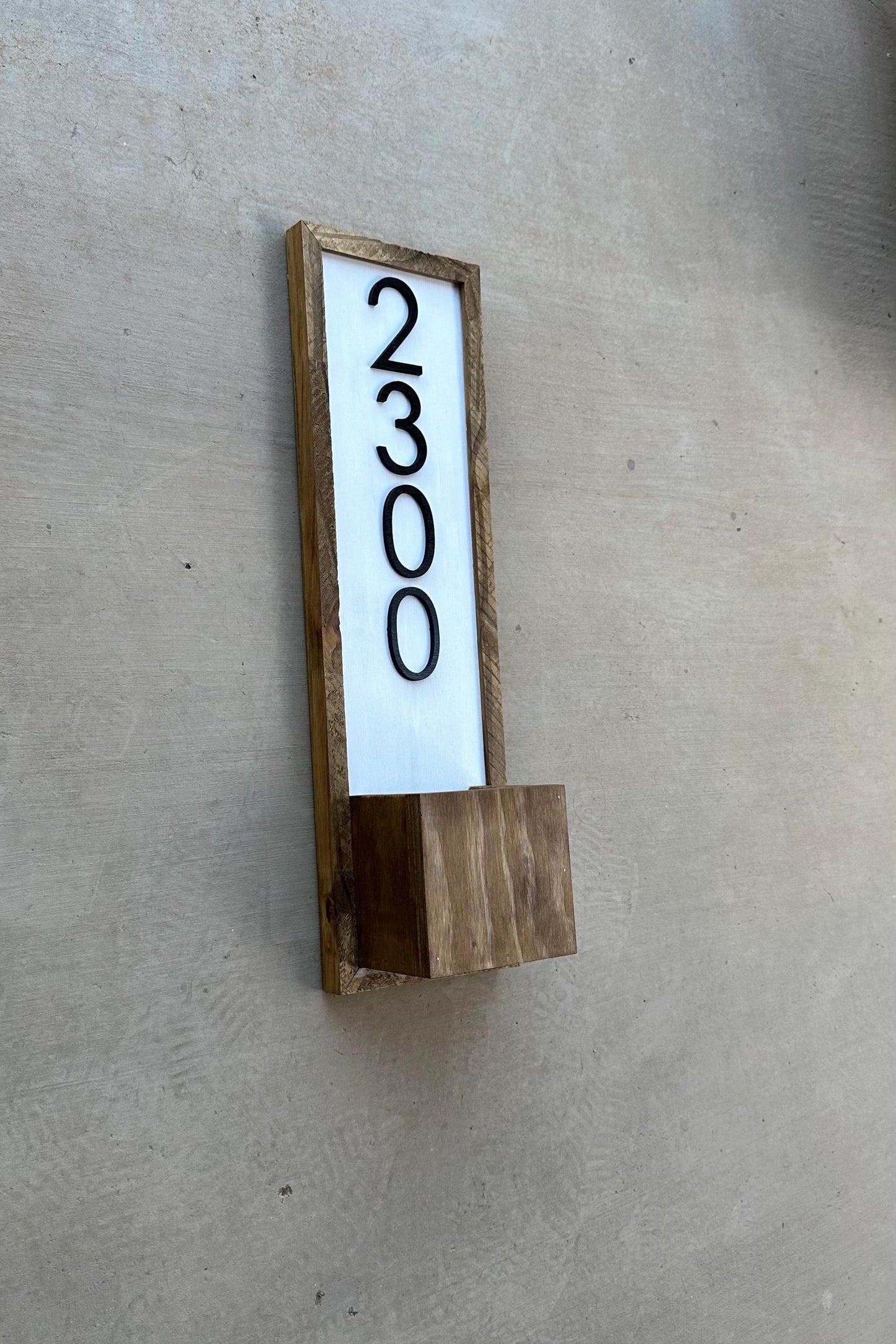 House Number Planter Sign , Vertical Address Numbers, House Number Plaque, Modern Address Sign, Wooden Address Plaque, Custom Address Sign