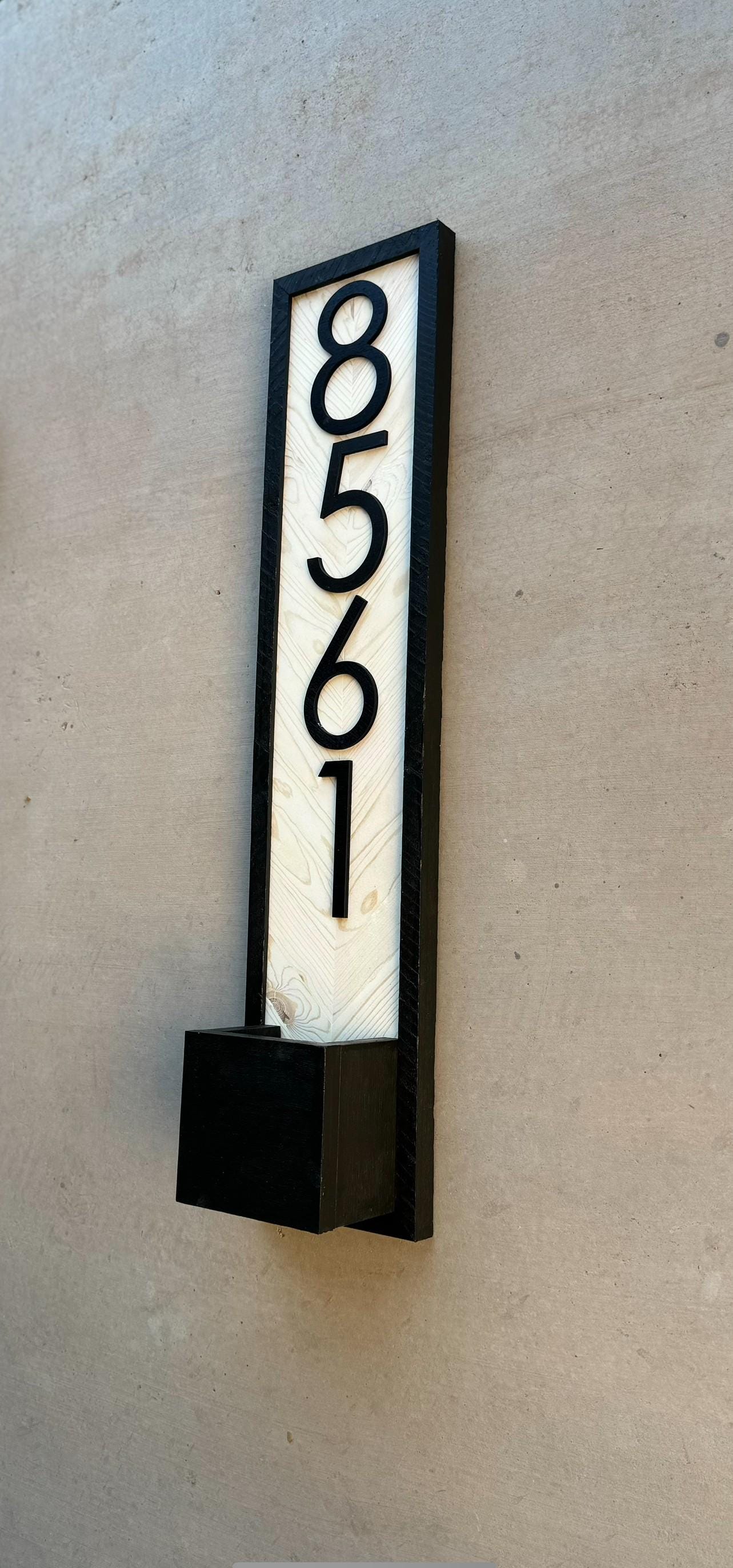 House Number Planter Sign , Vertical Address Numbers, House Number Plaque, Modern Address Sign, Wooden Address Plaque, Custom Address Sign
