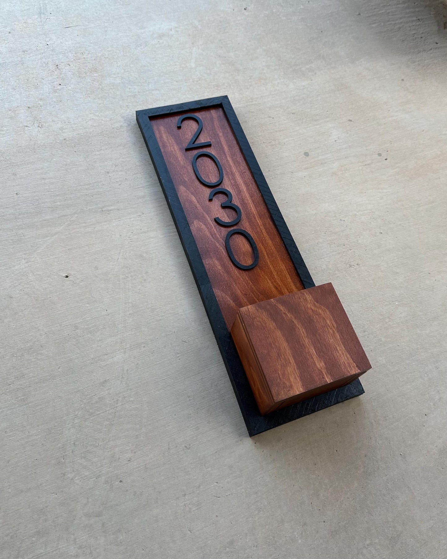 House Number Planter Sign , Vertical Address Numbers, House Number Plaque, Modern Address Sign, Wooden Address Plaque, Custom Address Sign