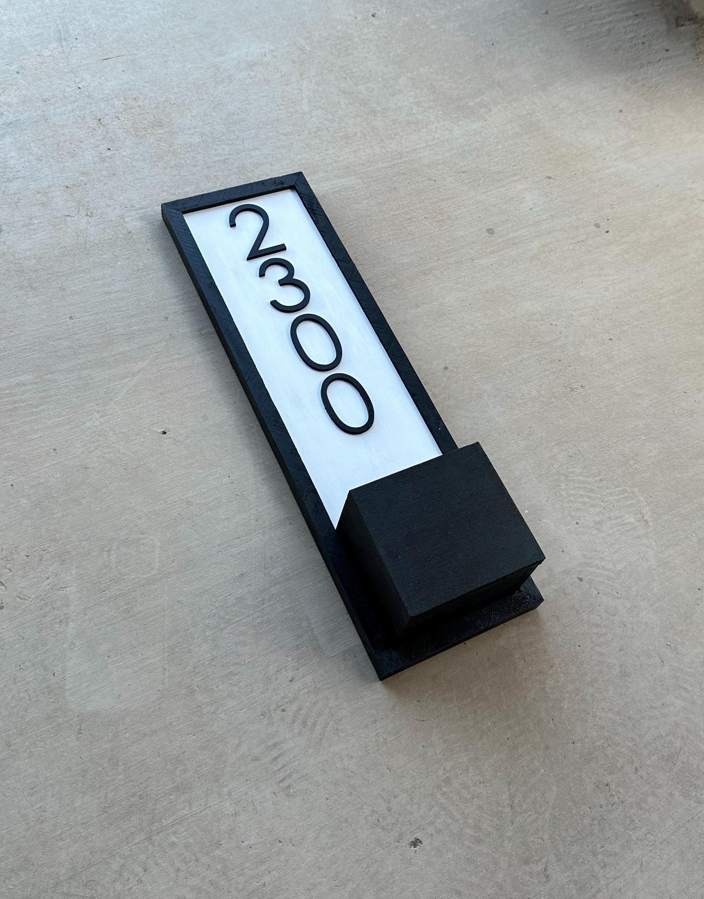 House Number Planter Sign , Vertical Address Numbers, House Number Plaque, Modern Address Sign, Wooden Address Plaque, Custom Address Sign