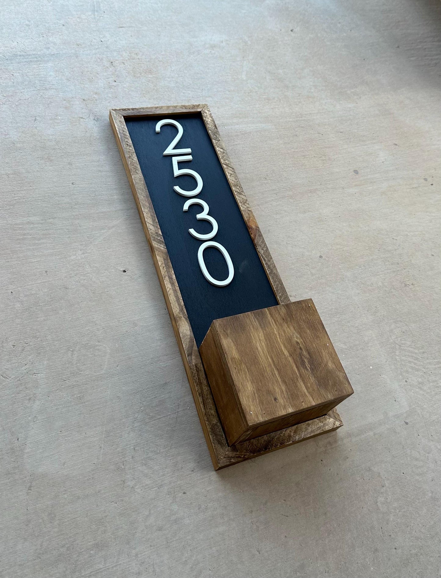 House Number Planter Sign , Vertical Address Numbers, House Number Plaque, Modern Address Sign, Wooden Address Plaque, Custom Address Sign