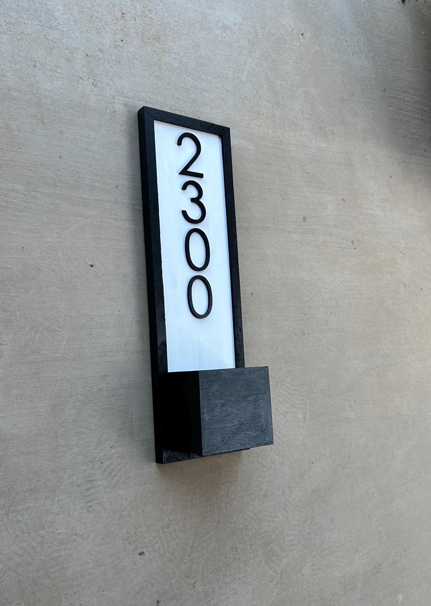 House Number Planter Sign , Vertical Address Numbers, House Number Plaque, Modern Address Sign, Wooden Address Plaque, Custom Address Sign
