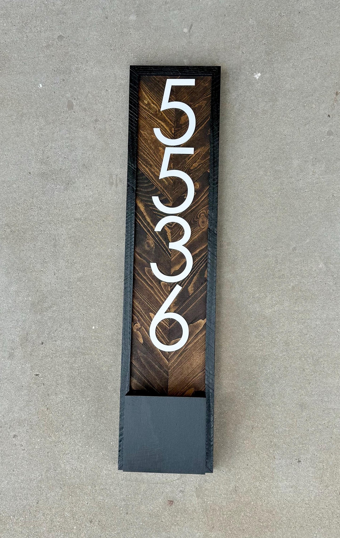 House Number Planter Sign , Vertical Address Numbers, House Number Plaque, Modern Address Sign, Wooden Address Plaque, Custom Address Sign