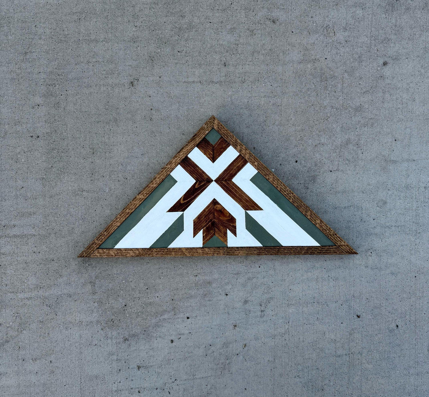 Modern Farmhouse Wood Wall Art/Modern Rustic Wall Hanging/Personalized Wooden Wall Art /Triangle Boho Home Decor/Geometric Design